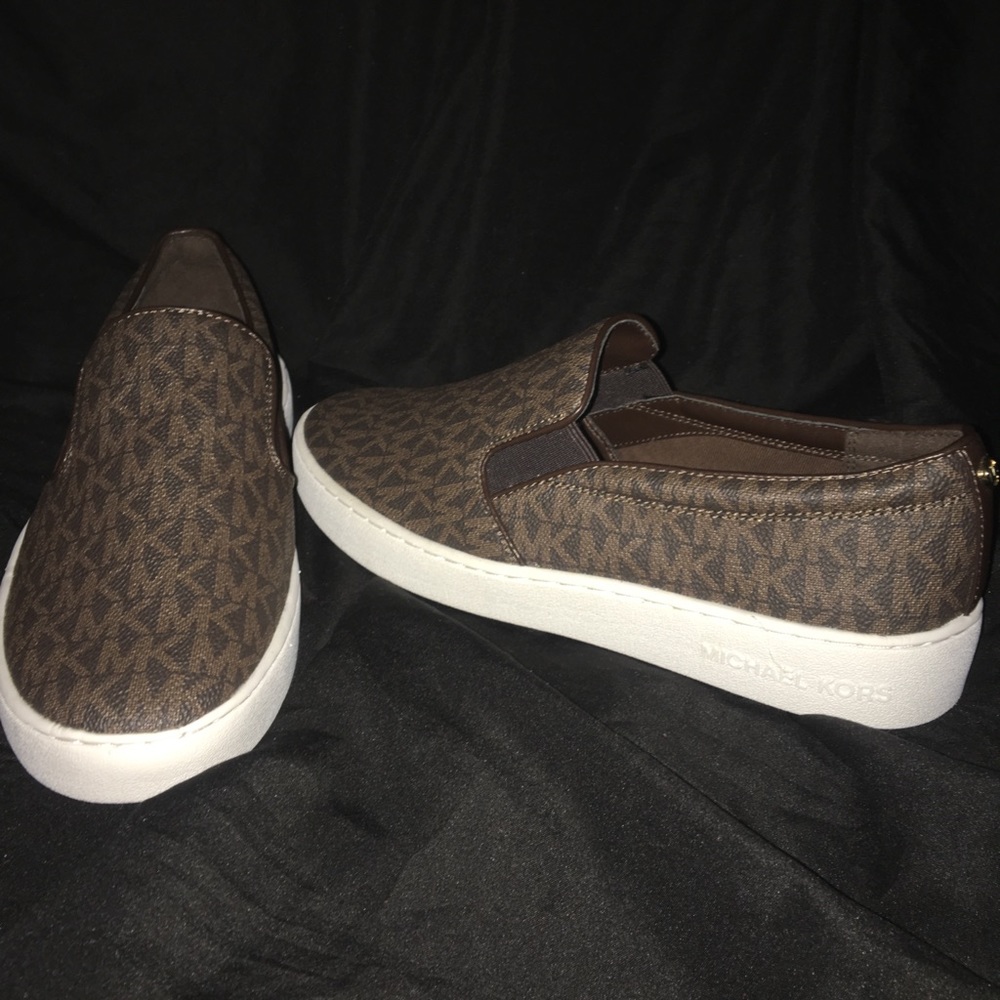 Brand new Michael Kors women’s slip on’s